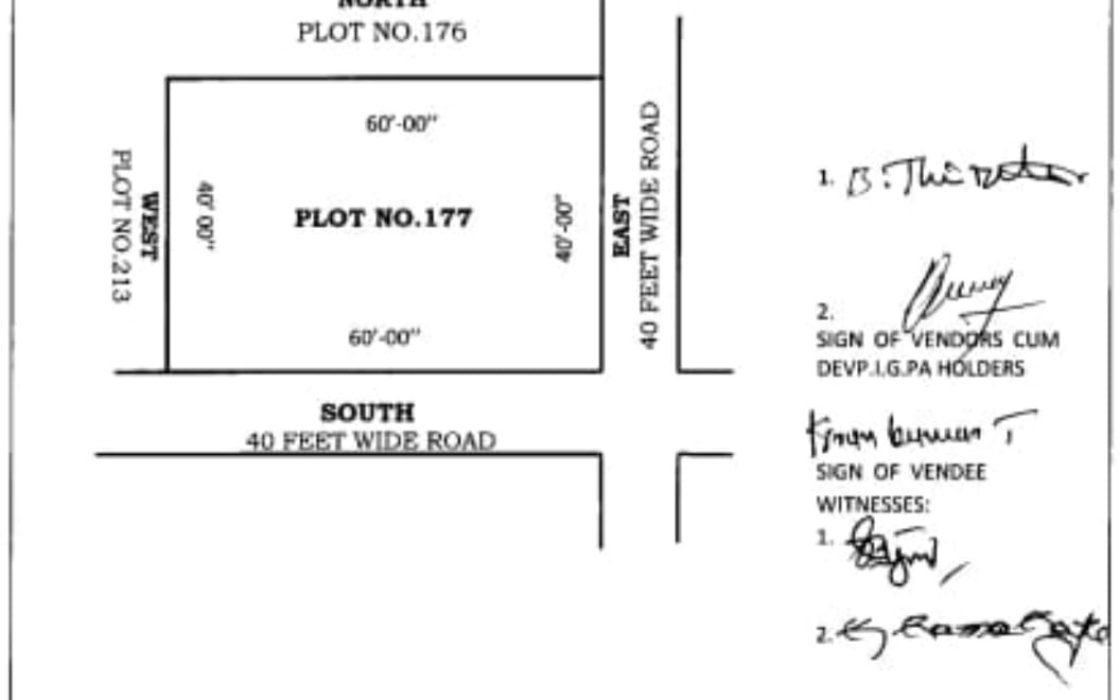 Prime 266 Sq Yards East & South Facing Plot for Sale in Approved Layout, Madikonda to Dharmasagar Road